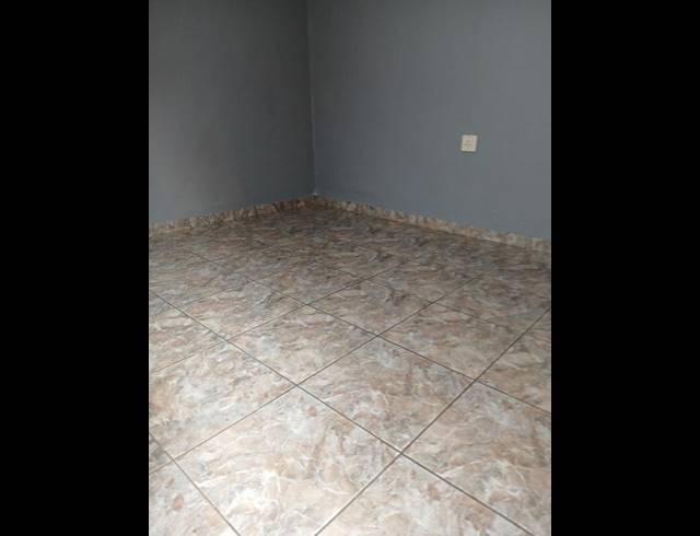 2 BEDROOM HOUSE FOR SALE IN MAGAGULA HEIGHTS